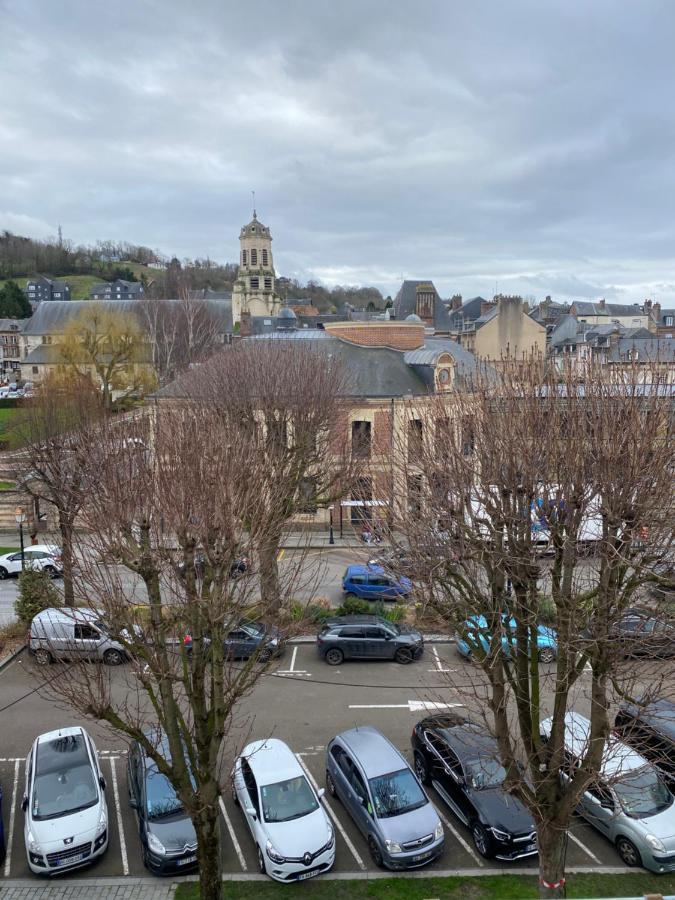 " L' Achilee " Appartement En Plein Coeur De La Ville Honfleur Exterior photo