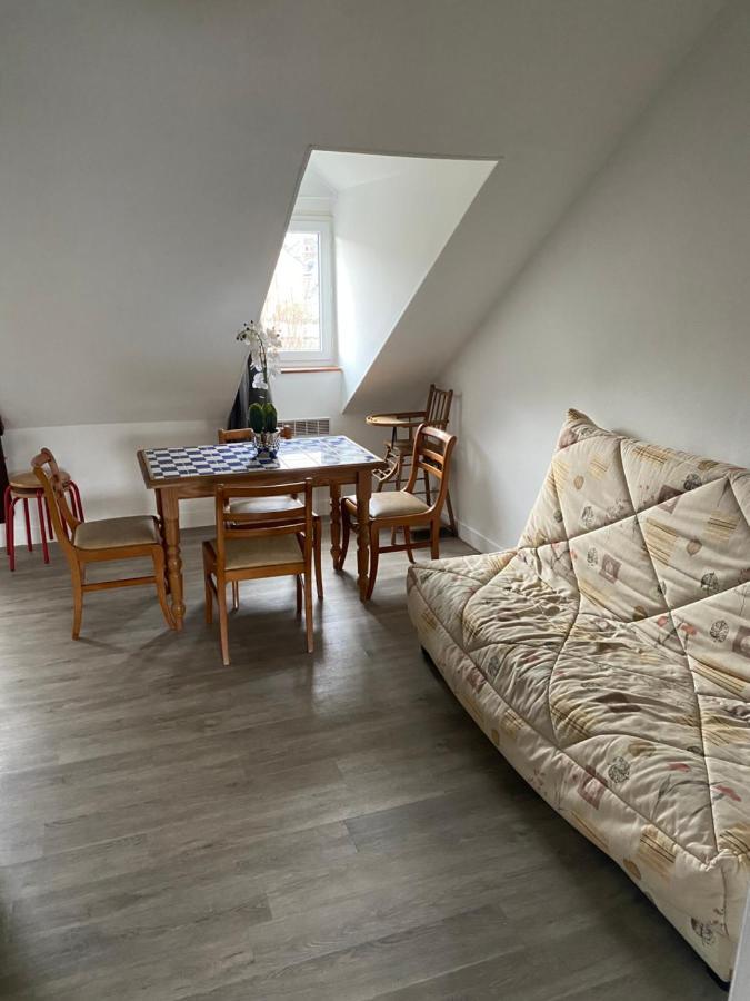 " L' Achilee " Appartement En Plein Coeur De La Ville Honfleur Exterior photo